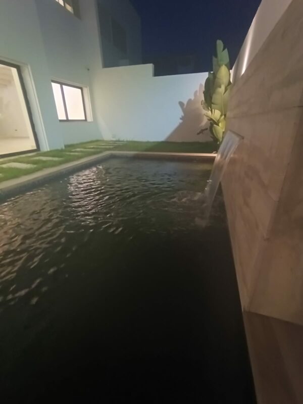 Sidi Fredj villa neuve et moderne direct promoteur avec piscine a vendre
