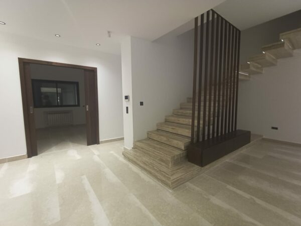 Sidi Fredj villa neuve et moderne direct promoteur avec piscine a vendre