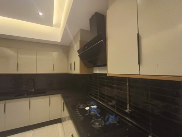 Sidi Fredj villa neuve et moderne direct promoteur avec piscine a vendre