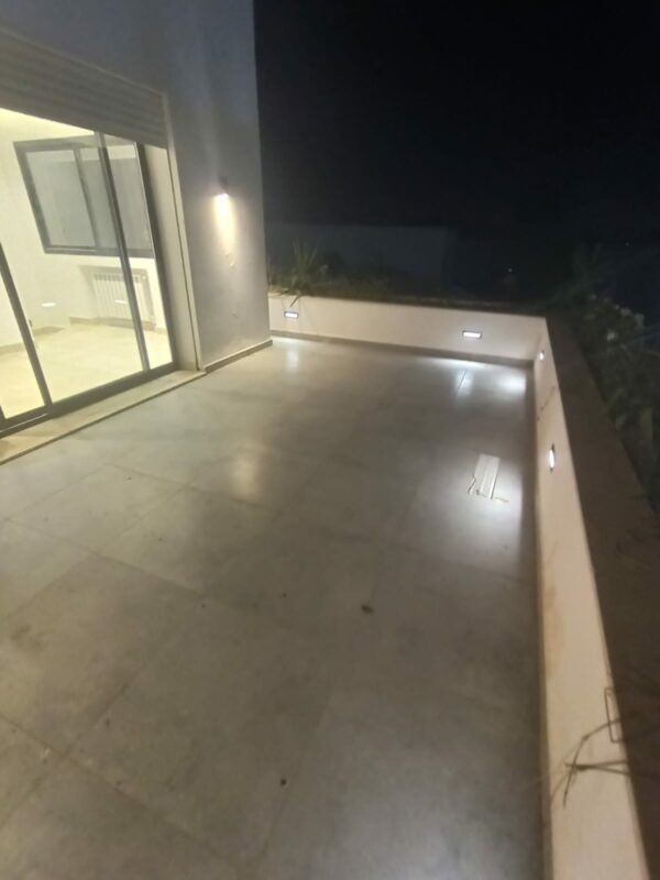 Sidi Fredj villa neuve et moderne direct promoteur avec piscine a vendre