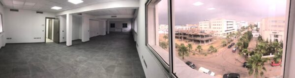 Ariana cité el Ghazela grand immeuble bureautique neuf à louer