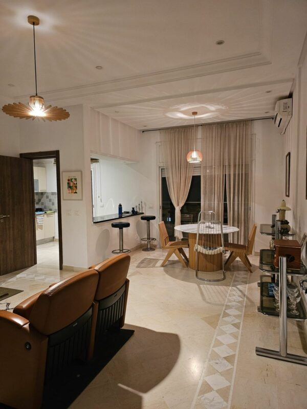 Joli S+2 meublé sur La Marsa