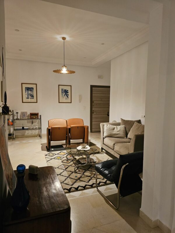 Joli S+2 meublé sur La Marsa